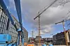 MITTE: Byggeplassen ved Marie-Elisabeth-Lüders-Haus, den østlige delen av den 900 meter lange Band des Bundes. Foto: Fredrik Drevon