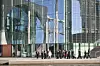 SPEIL: Konslerens kontor, Kanzleramt, speiler seg i glassfasaden til Paul-Löbe-Haus. Kanzleramt kalles 'vaskemaskinen' på folkemunne.