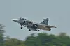 Ett av JAS 39 Gripen-flyene til Thailands luftforsvar tar av fra Korat Royal Thai Air Force Base i Thailand under øvelsen Cope Tiger 16 i mars 2016.