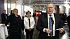 Konsernsjef Eldar Sætre i Equinor, statsminister Erna Solberg og klimasjef Patricia Espinosa i FN på Equinors høstkonferanse på Det Norske Teatret i Oslo tirsdag. Equinor har i dag annonsert at de er klar til å investere i regnskog som et supplement til tiltak for en redusere egne utslipp.