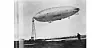 Luftskipet «Norge 1» i Vadsø, fortøyd i mast. Foto: Finnmark Fylkesbibliotek