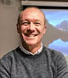 Økonomi- og IT-ansvarlig i Jadarhus, Frode Michaelsen, er glad for å være kvitt server-rommet.