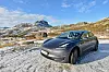 Model 3 SR+ så ut til å trives på Beitostølen. Foto: Mathias Klingenberg