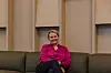 Pia Hauger kom fra det private, men trives svært godt som leder i Skatteetaten. Foto: TUM Studio