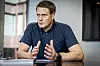 Administrerende direktør Harald Solberg i Norsk Industri har ikke noe imot kjernekraft, men er redd det kan bli en politisk sovepute om vi skal vente på utredninger.
