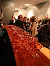 SPRUDLENDE: Det er ikke akkurat Dot Com-tider, men muserende vin fløt frisk under festmiddagen på IT-tinget i Tønsberg. Dette er et godt tegn på at det igjen er oppgangstider i den norske IT-bransjen.