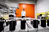 Edvard Nordvik, kybernetikk- og programvareingeniør, står bak overvåkningssystemet som redusere risikoen for aluminiumsarbeidere. Foto: Arash A. Nejad