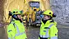 De vet at Skanska ligger litt foran, men Maren Lunsæter og Amalie Fonneland hos Hæhre ser frem til god drift innover fjellet fra sin side.