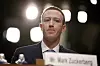 Facebook-sjef Mark Zuckerberg før høringen i Senatet tidligere i april.