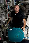 Andreas Morgensen ved sykkelen, som her er uten sete og pedaler. Foto: Danish Aerospace Company