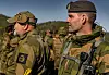 Områdesjef Stig Lande er glad for den nye digitalradioen, men har ellers ingen problem med å bruke opp gammelt utstyr så lenge det virker. Foto: Petter Sørnæs