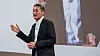 Sonys toppsjef Kazuo «Kaz» Hirai benyttet Mobile World Congress til å understeke at selskapet ikke kvitter seg med Sony Mobile.