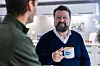 — Det er ikke mange IT-organisasjoner i Norge som har flere sikkerhetsfolk enn oss i ryggen. Vi er helt avhengige av å tenke sikkerhet hele veien, sier Nordseth. Foto: Salesforce
