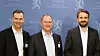 Beyonder-sjef Svein Kvernstuen (t.v.) og Morrow-sjef Lars Christian Bacher er i gang med å bygge batterifabrikker. Her sammen med næringsminister Jan Christian Vestre (Ap).