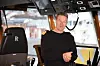 Kaptein Tellef Bie Gundersen på OV Ryvingen kalte energisystemet for «genialt» da TU var om bord. Foto: Tore Stensvold