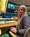 Praksisplass i FN: Over sitter Ane og stemmer på vegne av Norge og UDs interesser. Det var en av oppgavene Ane hadde i løpet av sine fem måneder i FN.