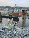 Denne uka ble det første pelehodet montert i Beitstadsundet. Disse konstruksjonene står mellom pelene og selve brukassen.