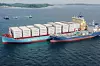Det første metanoldrevne feederskipet på 2.100 TEU ble døpt «Laura Maersk», med EU-president Ursula von der Leyen som gudmor. Skipet på 172 meters lengde og 32 meters bredde, skal bunkre grønn metanol levert av Equinor i Rotterdam.