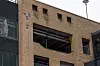 Bilen kjørte gjennom blant annet en murvegg og falt fire etasjer fra parkeringshuset på Sandvika Storsenter i Bærum.