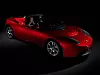 RØDT MOT BLÅTT: Tesla Motors, her representert ved Tesla Roadster, trekker nå Henrik Fisker, mannen bak Fisker Karma for retten for å ha stjålet forretningshemmeligheter.