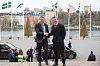 De norske og svenske forsvarsministrene Bjørn Arild Gram og Pål Jonson i forkant av det nordiske forsvarsministermøtet i Stockholm. Foto: Regeringskansliet/Niklas Forsström