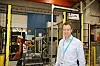 Siemens batterifabrikk i Trondheim. Torstein Sole-Gärtner er fornøyd med å se at batterifabrikken er i gang etter lang tids forberedelser og planlegging.