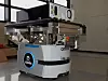 De autonome små truckene (Autonomous Intelligent Vehicle – AIV) er utstyrt med kunstig intelligens og maskinlæring. Når de henter en plate med komponenter vet de hva som ligger der, og hvor den skal fraktes.