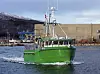 Karoline er verdens første elektriske sjark. Det snaut 11 meter lange fartøyet bruker dieselgenerator til og fra fiskefeltet, 2,5 timer fra hjemhanen Vannvåg i Troms.