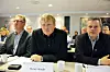 Fra v. fungerende beredskapssjef for kraftforsyningen i Møre og Romsdal, Peter Kirkebø, en hardt rammet ordører i Ørsta, Rune Hovde og Stranda-ordfører Jan Ove Tryggestad som ble både veg- og telefonløs 1. juledag.