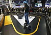 Samlingssted for nye ideer: En utstiller demonstrerer en Segway Loomo på åpningsdagen av den store elektronikkmessen CES i Las Vegas i starten av januar i år.
