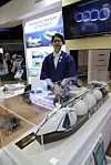 Assisterende salgsleder Keisuke Miyake fra Kawasaki var på Nor-Shipping. Verftet har lisens til å bygge Moss kuletanker. De har bygget videre på kompetansen og utviklet nye kuletanker for flytende hydrogen. Foto: Tore Stensvold