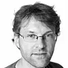 Nils Hermann Ranum i Regnskogfondet mener det er umulig å beregne klimaeffekten av ulike typer biodrivstoff uten å sortere på råstoff. Foto: Regnskogfondet