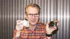 Sort eller sølv: Nikon 1 J5 kommer i tre ulike fargekombinasjoner. Sort, sølv eller både sort og sølv forteller selskapets europasjef, Björn Nordgren.