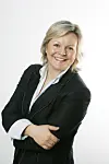 FORNØYD: Statssekretær Rikke Lind i Nærings- og handelsdepartementet er svært glad for at næringslviet tenker langsiktig og sponser professorater, selv nå da mange sliter med finanskrisens virkninger.