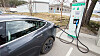 Tesla Model 3 lader med inntil 250 kilowatt. Hvorfor klarer den da ikke å få 50 kilowatt på en 50 kilowatt-lader?
