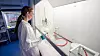 Dr. Marthe Emelie M. Buan i TioTechs laboratorium. Foto: Marius Valle