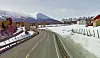 Gang/sykkelvegen kommer på høyre side av kjørebanen. Den blir ferdig i august neste år. (Foto: Google)