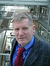INTERNASJONALT: Øystein Noreng, professor i petroleumsøkonomi,