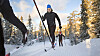 Sintef-forsker Ole Marius Hoel Rindal fulgt av teknisk direktør i Madshus, Bjørn Ivar Austrem, går runde etter runde på Sjusjøen med sensorer både på ski og kropp. Testing på snø er viktig for å kunne si noe om de kvalitative egenskapene til skiene.