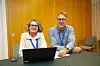 Ife har ledet forskningssenteret FEM MoZEES (Mobility Zero Emission Energy Systems). Camilla Røhme, Foretningsutvikler innen Hydrogenteknologi og forskningsleder Øystein Ulleberg konkluderer med at kombinasjon av batteri- og hydrogenteknologi vil være avgjørende for å oppnå nullutslipp i tungtransport på vei, bane og sjø. Foto: Tore Stensvold