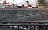 DEFORMERT: Store mengder armeringsjern ga etter da betongen følte for å bevege seg. Nesten fire måneder tok det før alt ble saget opp og løftet bort.