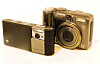 Sony Ericsson C905 er blant det heftigste du får av kameratelefoner, mens Canon Powershot A590 ikke er allverden av kompaktkamera. Hvordan står de mot hverandre i en duell?