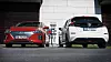 På vår sommertest i varmt vær kom det aktive batterikjølingssystemet på Hyundai Ioniq (t.v) til sin rett. Foto: Eirik Helland Urke