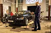 Denne bilen, en ombygget Audi A8 2015-modell med firehjulstrekk, bruker kongeparet i dag når de er ute på oppdrag. Bilen er kappet i to og utvidet med et ekstra sett dører og seter.