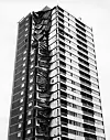 Høyblokka Ronan Point etter at den raste sammen i 1968. Foto: Topfoto/NTB Scanpix