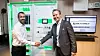 Møt Frode Laksy (t.v.) på Aqua Nor. Han jobber som energidistribusjonsrådgiver for rådgivende ingeniører i Schneider Electric Norge. Her avbildet sammen med Thomas Schumann Østgaard, CEO i Skaaret-Satema Gruppen, tavlebygger-partner av Schneider Electric. Foto: Johnny Vaet Nordskog.
