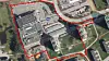 Innenfor det stiplede området ligger dagens Linderudsenter og den tilhørende parkeringsplassen, men også parkeringsgarasjene og en av blokkene i borettslaget Linderud borettslag II.