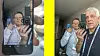 Et av triksene den norske polymerlinsen kan utføre er å ta mange bilder med ulike fokus i løpet av noen millisekunder. Det kan brukes til å flytte fokus etter at bildet er tatt, eller lage bilder hvor alt er i fokus. Her tar vi bilde med en Googletelefon utstyrt med den norske linsen sammen med poLightsjef Øyvind Isaksen som står bak. Normalt skulle bare en del av bildet være i fokus, men her kan alt velges å være i fokus som vis på skjermkuttet til høyre.