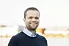 Håvard Tvedte er kommunikasjonsdirektør i Maritime Cleantech. Klyngeorganisasjonen har 150 medlemmer med teknologi og løsninger som kan hjelpe regjeringen med å nå klimamål fra skipsfart. Foto: Maritime Cleantech