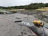 Mats-Ola Finn sin bil ble tatt av raset da han kjørte på E6 i Levanger. Nå krever han erstatning fra Bane Nor.
